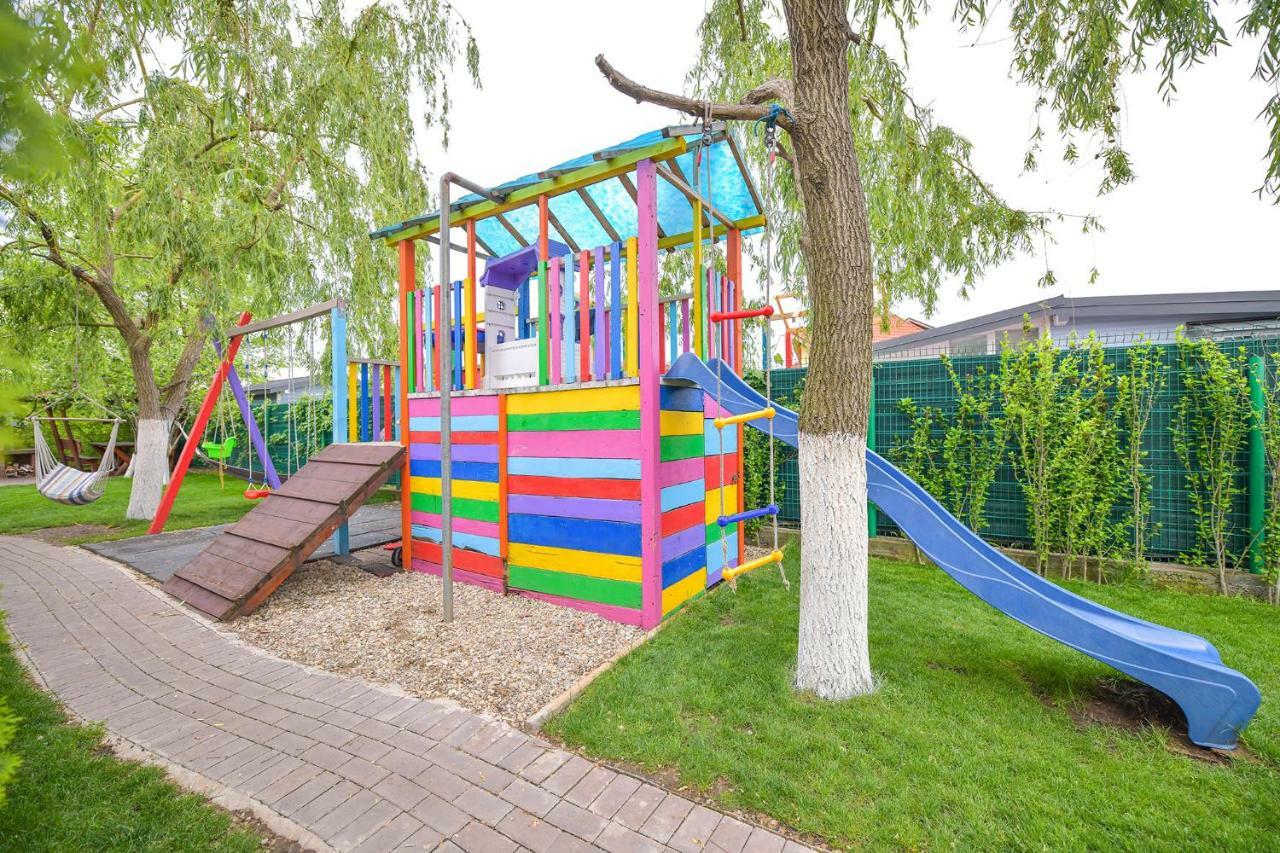 Happy Place - Casuta Galbena Domnesti  Екстериор снимка